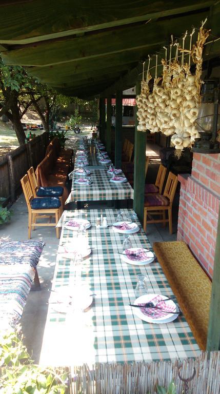 Farm Stay Lackovic Bilje ภายนอก รูปภาพ